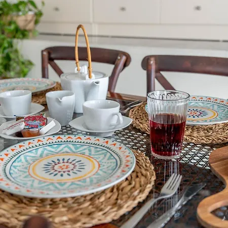 Joanna Family Lixouri