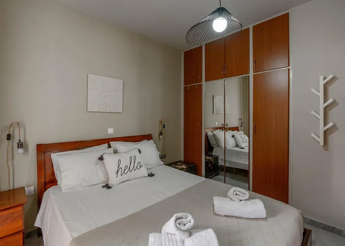 Joanna Family Lixouri