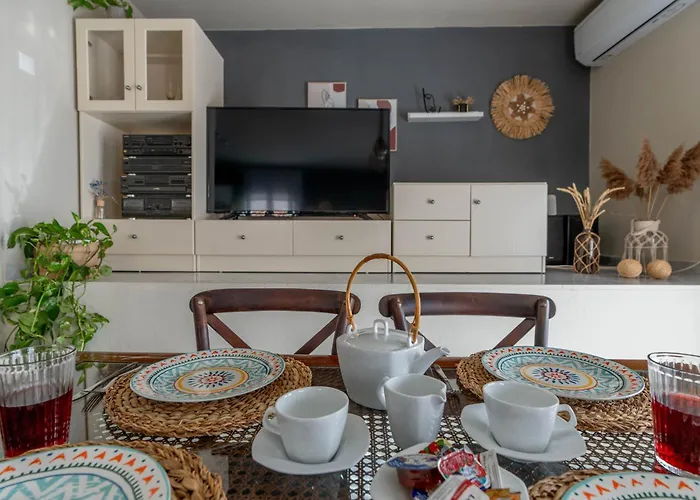 Joanna Family * Lixouri